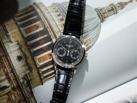 patek philippe 4700 51|Patek Philippe chronograph 5170g.